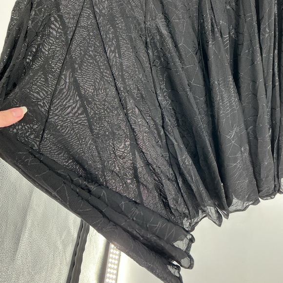 Forest Ink Spinnerette Maxi Dress in size XL. - Picture 9 of 11